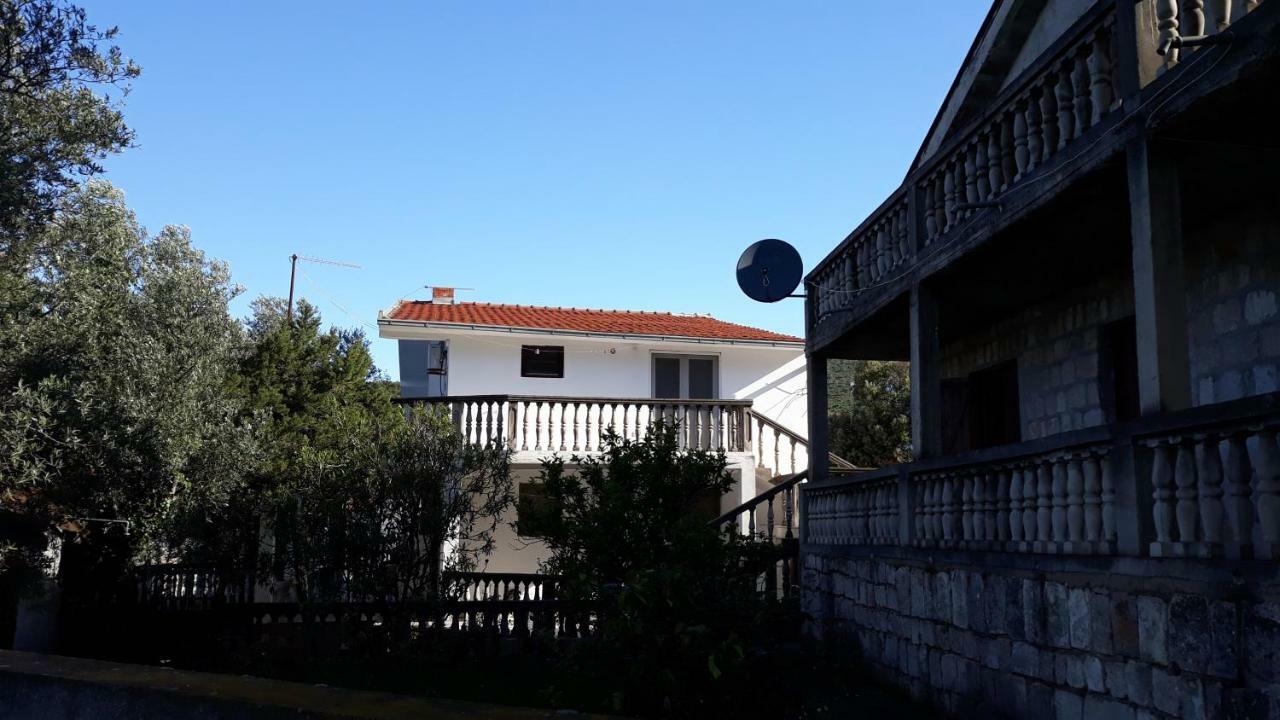 Apartmani Jovanovic Luštica Eksteriør billede